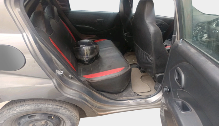 2017 Datsun Redi Go T (O), Petrol, Manual, 1,31,423 km, interior