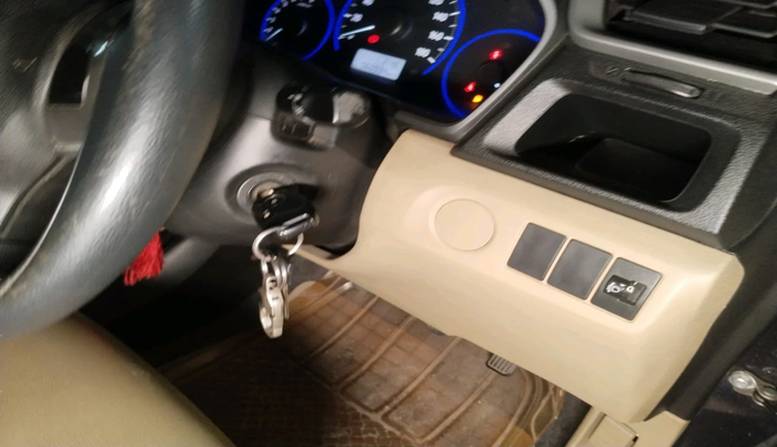 2016 Honda Amaze 1.2L I-VTEC S, Petrol, Manual, 60,934 km, interior