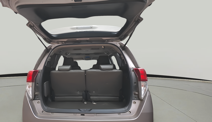 2018 Toyota Innova Crysta 2.4 VX 7 STR, Diesel, Manual, 1,85,571 km, exterior