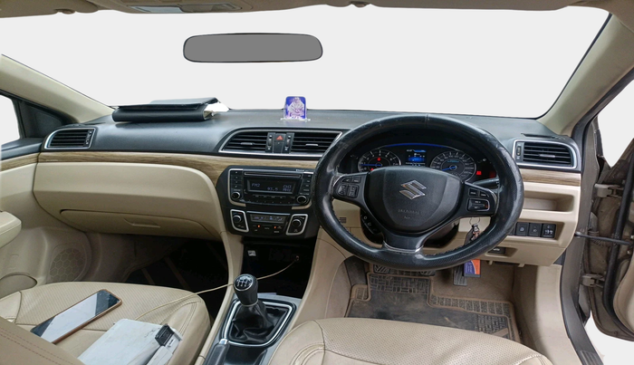 2018 Maruti Ciaz DELTA 1.5 SHVS MT PETROL, Petrol, Manual, 89,940 km, interior