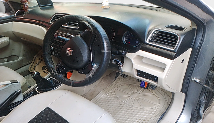 2016 Maruti Ciaz VDI+ SHVS, Diesel, Manual, 1,76,768 km, interior