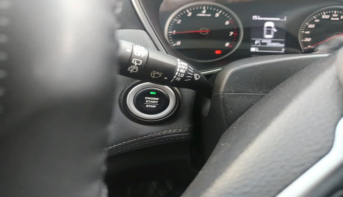 2022 MG HECTOR SHINE 1.5 PETROL TURBO CVT, Petrol, Automatic, 35,865 km, interior