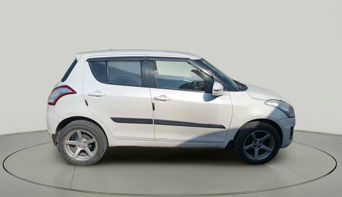 2015 Maruti Swift VXI, Petrol, Manual, 65,813 km, exterior