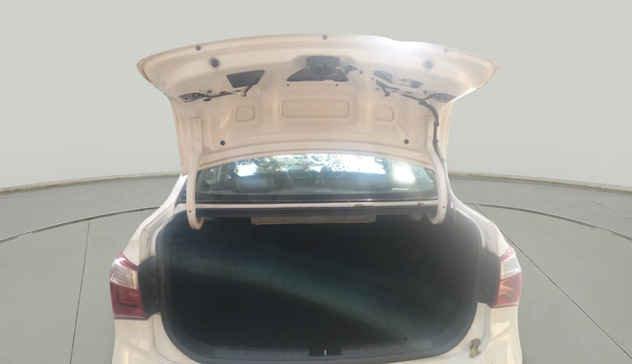 2018 Hyundai Xcent E+, Petrol, Manual, 24,227 km, exterior