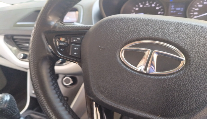 2019 Tata NEXON XM DIESEL, Diesel, Manual, 72,815 km, interior