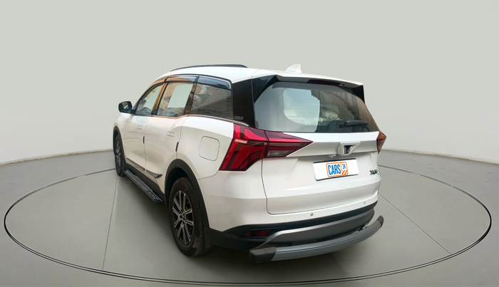 2025 Mahindra XUV700 AX 7 D AT 7 STR, Diesel, Automatic, 32,640 km, exterior