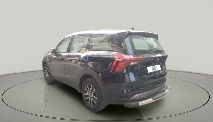 2024 Mahindra XUV700 AX 7 LUXURY P AT 7 STR, Petrol, Automatic, 5,622 km, exterior