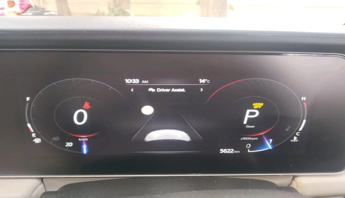 2024 Mahindra XUV700 AX 7 LUXURY P AT 7 STR, Petrol, Automatic, 5,622 km, interior