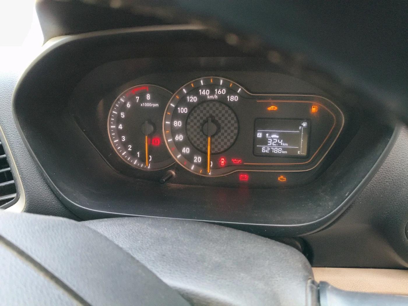 2018 Hyundai NEW SANTRO SPORTZ MT, CNG, Manual, 62,788 km, interior