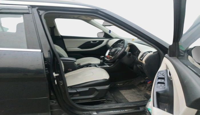 2022 Hyundai Creta SX 1.5 PETROL, Petrol, Manual, 1,08,827 km, interior