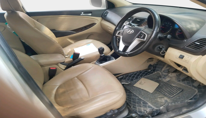 2011 Hyundai Verna FLUIDIC 1.6 VTVT EX, Petrol, Manual, 88,437 km, interior