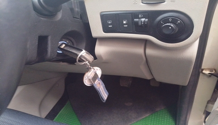 2019 Mahindra Scorpio S11 2WD, Diesel, Manual, 37,603 km, interior