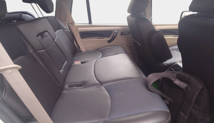 2019 Mahindra Scorpio S11 2WD, Diesel, Manual, 37,603 km, interior