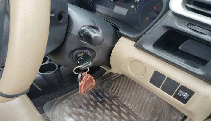 2017 Honda Amaze 1.2L I-VTEC S OPT, Petrol, Manual, 54,110 km, interior