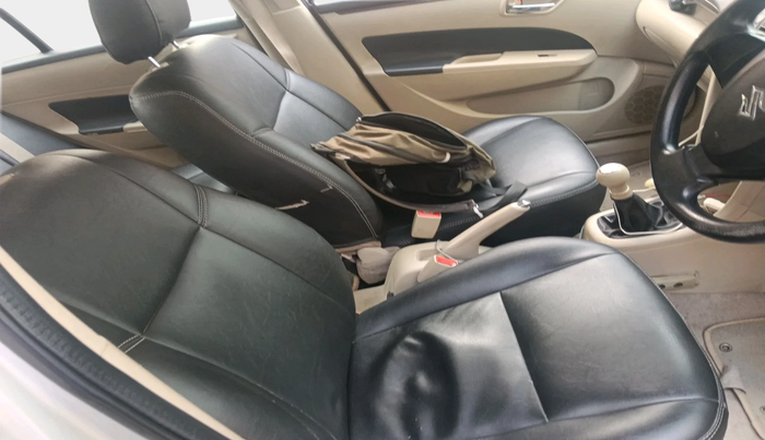 2016 Maruti Swift Dzire VXI, Petrol, Manual, 1,24,944 km, interior