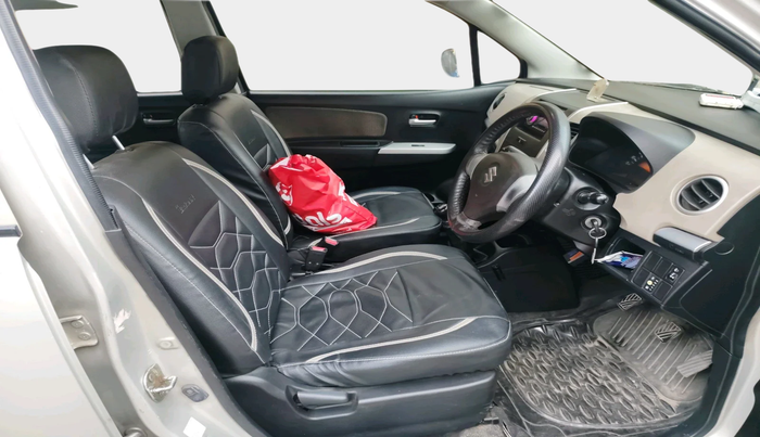 2013 Maruti Wagon R 1.0 LXI CNG, Petrol, Manual, 1,13,733 km, interior