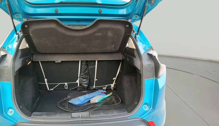 2019 Tata NEXON XZ PLUS PETROL, Petrol, Manual, 70,813 km, exterior