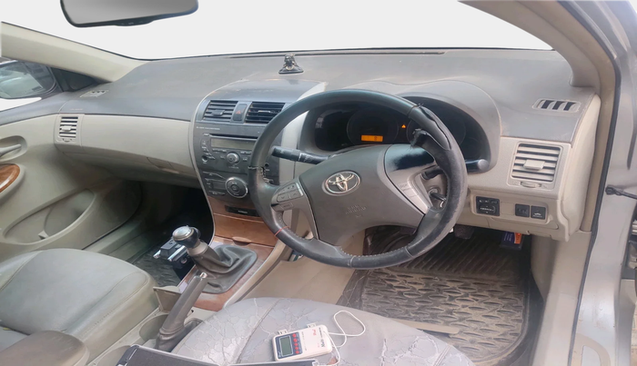 2010 Toyota Corolla Altis G PETROL, Petrol, Manual, 64,938 km, interior