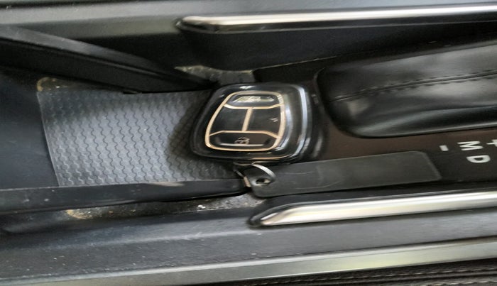 2021 Tata Harrier XZA 2.0L DARK EDITION, Diesel, Automatic, 1,58,132 km, interior