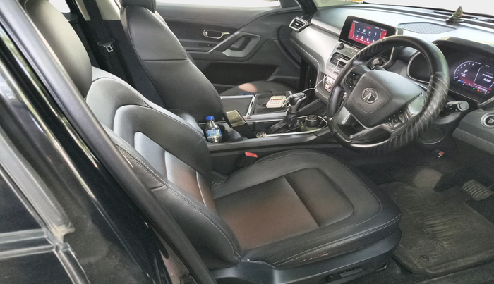 2021 Tata Harrier XZA 2.0L DARK EDITION, Diesel, Automatic, 1,58,132 km, interior