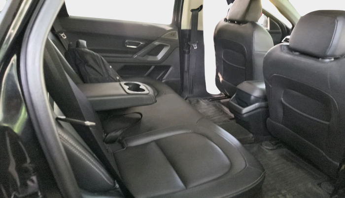 2021 Tata Harrier XZA 2.0L DARK EDITION, Diesel, Automatic, 1,58,132 km, interior