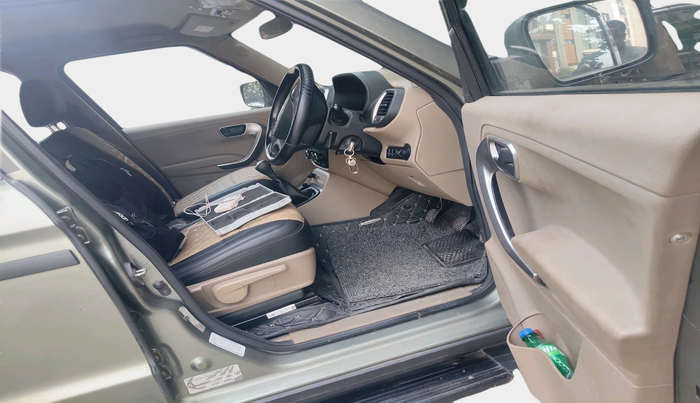 2021 Mahindra BOLERO NEO N10 R, Diesel, Manual, 1,08,103 km, interior