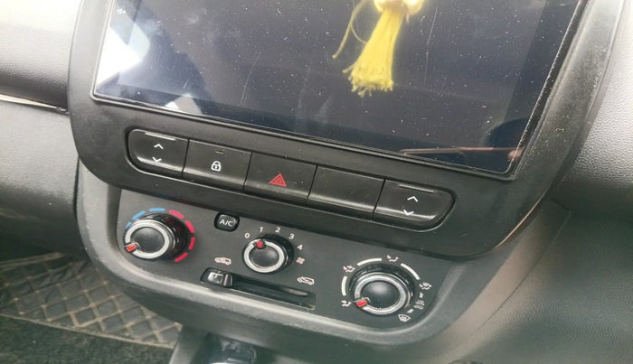 2023 Renault Kwid RXL 1.0 (O), Petrol, Manual, 51,549 km, interior