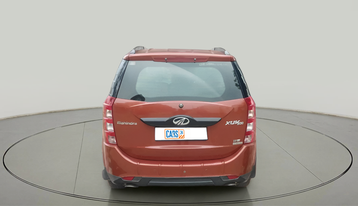 2017 Mahindra XUV500 W6 AT, Diesel, Automatic, 69,862 km, exterior