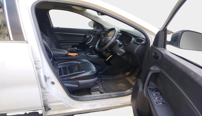 2021 Renault Kiger RXZ MT, Petrol, Manual, 49,786 km, interior