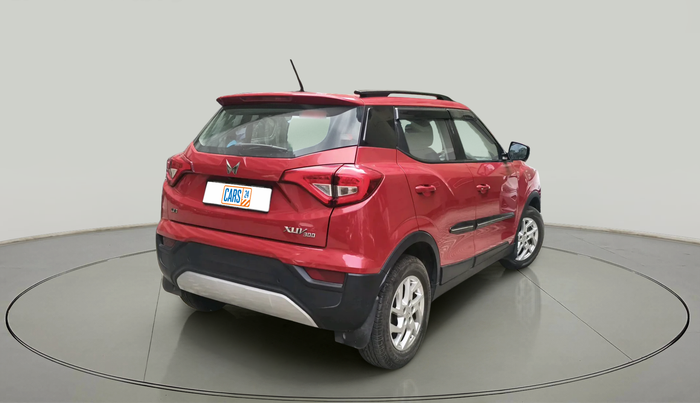 2023 Mahindra XUV300 W8 1.2 PETROL, Petrol, Manual, 4,760 km, exterior