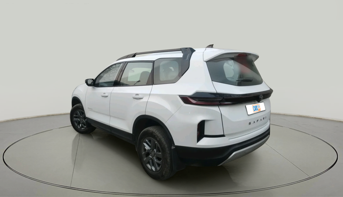 2025 Tata Safari PURE PLUS, Diesel, Manual, 13,998 km, exterior