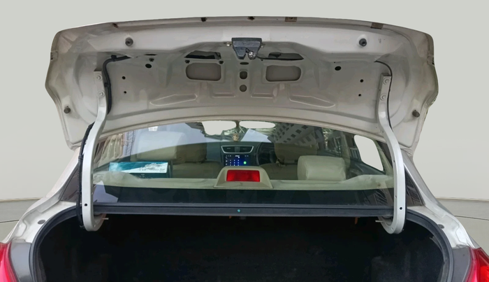 2013 Maruti Swift Dzire VXI, Petrol, Manual, 1,27,348 km, exterior