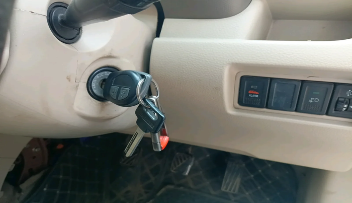 2014 Maruti Ertiga VXI, Petrol, Manual, 1,69,223 km, interior