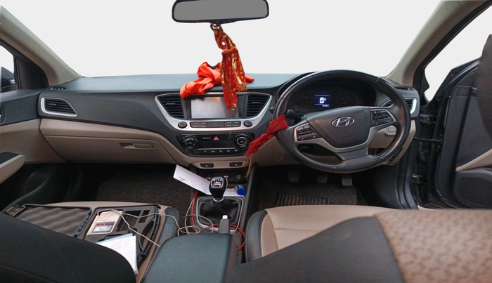 2018 Hyundai Verna 1.6 VTVT SX O, Petrol, Manual, 56,408 km, interior