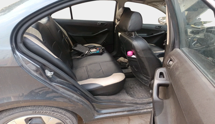 2015 Tata Zest XE PETROL, Petrol, Manual, 42,176 km, interior