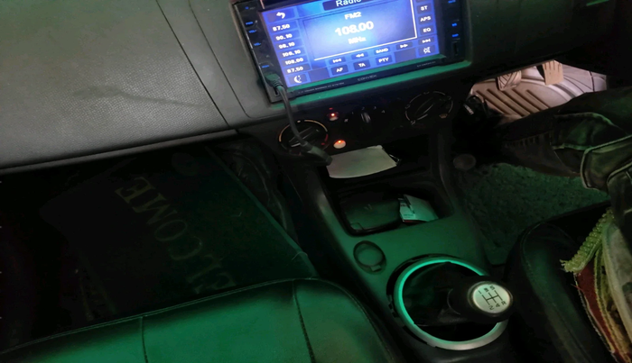 2011 Maruti Swift VXI, Petrol, Manual, 83,993 km, interior