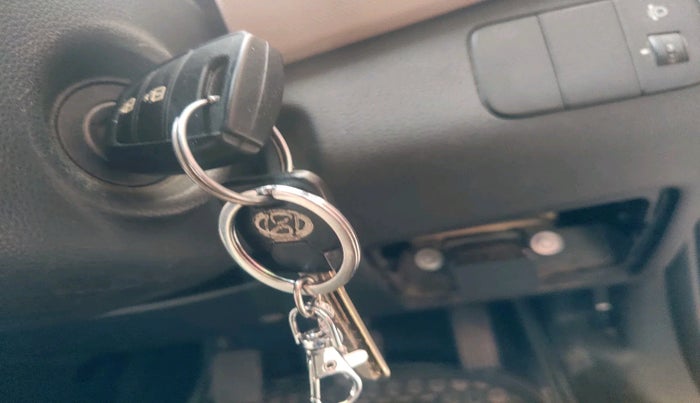 2016 Hyundai Grand i10 MAGNA 1.2 KAPPA VTVT, Petrol, Manual, 64,617 km, interior