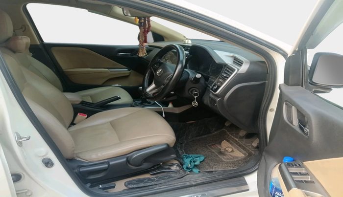 2016 Honda City 1.5L I-VTEC V MT, Petrol, Manual, 1,49,169 km, interior