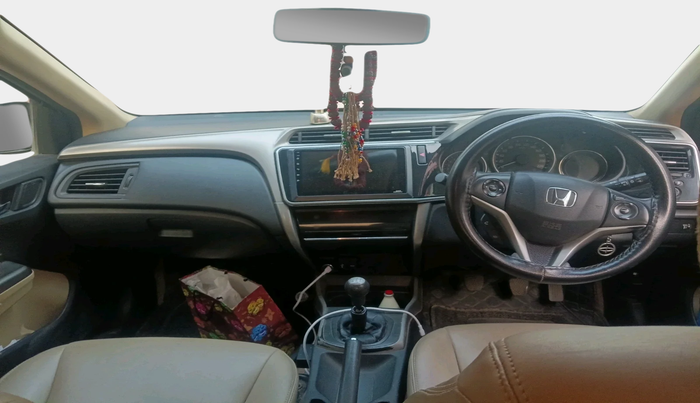 2016 Honda City 1.5L I-VTEC V MT, Petrol, Manual, 1,49,169 km, interior