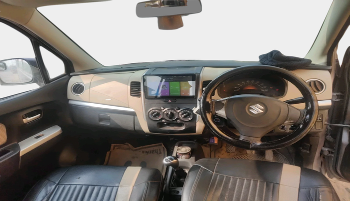 2017 Maruti Wagon R 1.0 LXI CNG, CNG, Manual, 1,28,244 km, interior