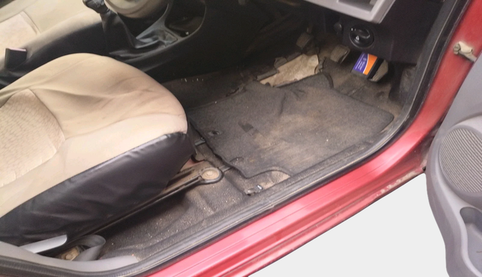 2011 Toyota Etios G, Petrol, Manual, 65,045 km, interior