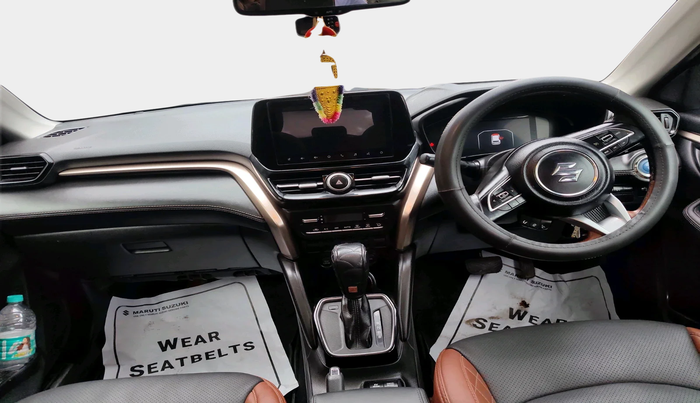 2022 Maruti Grand Vitara ZETA PLUS  HYBRID ECVT, Hybrid, Automatic, 90,256 km, interior