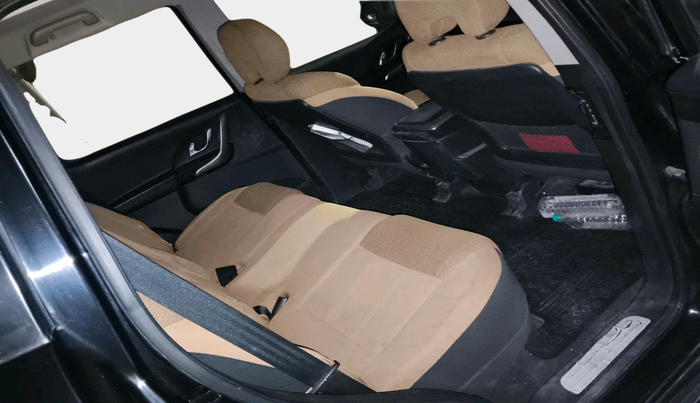 2019 Mahindra XUV500 W7, Diesel, Manual, 48,280 km, interior