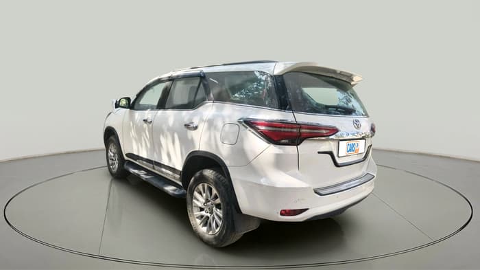 2023 Toyota Fortuner 4X4 MT 2.8 DIESEL, Diesel, Manual, 52,412 km, exterior