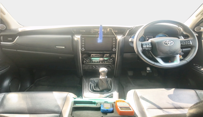 2023 Toyota Fortuner 4X4 MT 2.8 DIESEL, Diesel, Manual, 52,412 km, interior