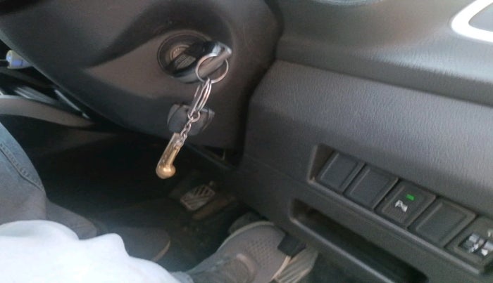 2018 Maruti Baleno DELTA DIESEL 1.3, Diesel, Manual, 66,594 km, interior