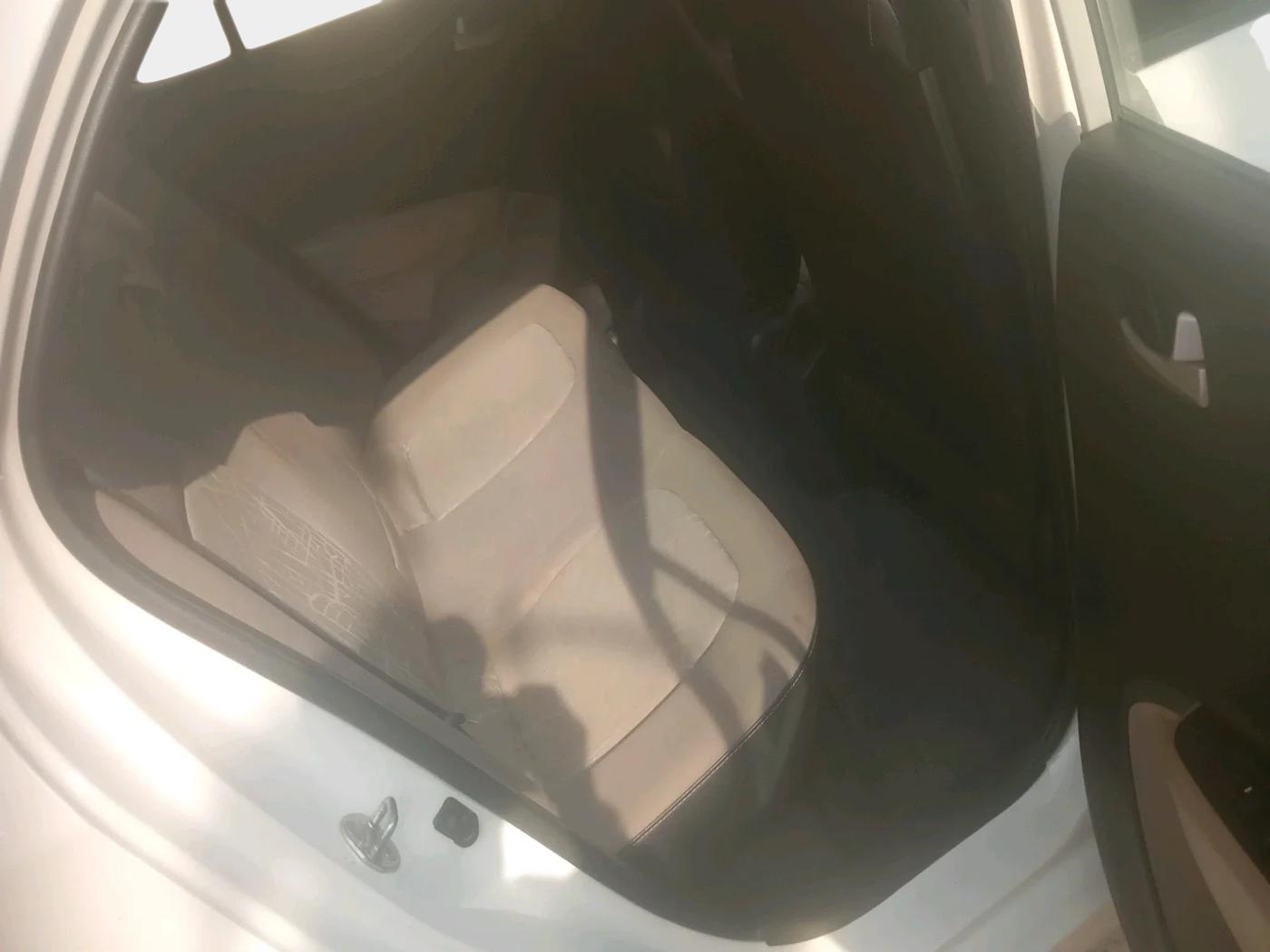 2015 Hyundai Xcent S 1.2, Petrol, Manual, 43,431 km, interior