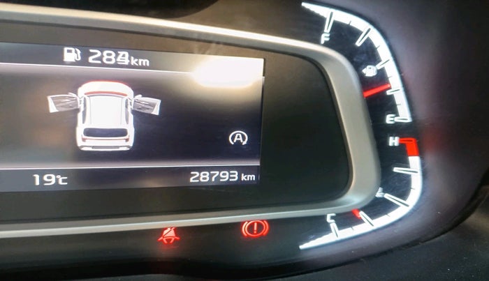 2024 KIA SONET HTK (O) 1.5 Diesel MT, Diesel, Manual, 28,793 km, interior