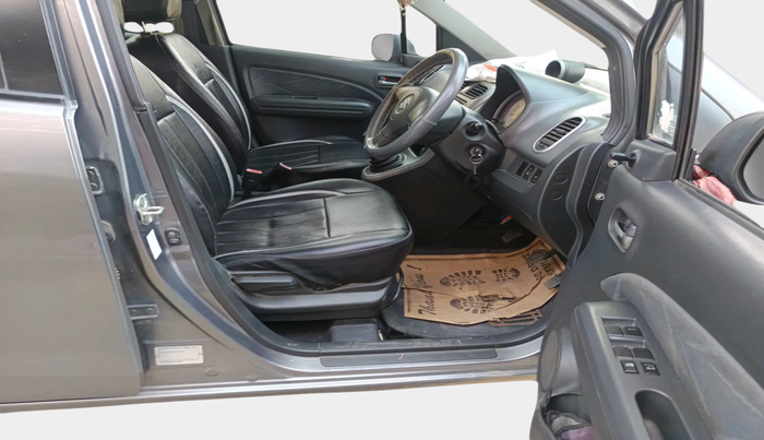 2011 Maruti Ritz VXI, Petrol, Manual, 39,314 km, interior