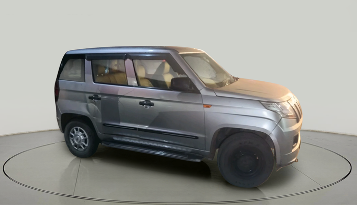 2017 Mahindra TUV300 T4 PLUS, Diesel, Manual, 77,502 km, exterior